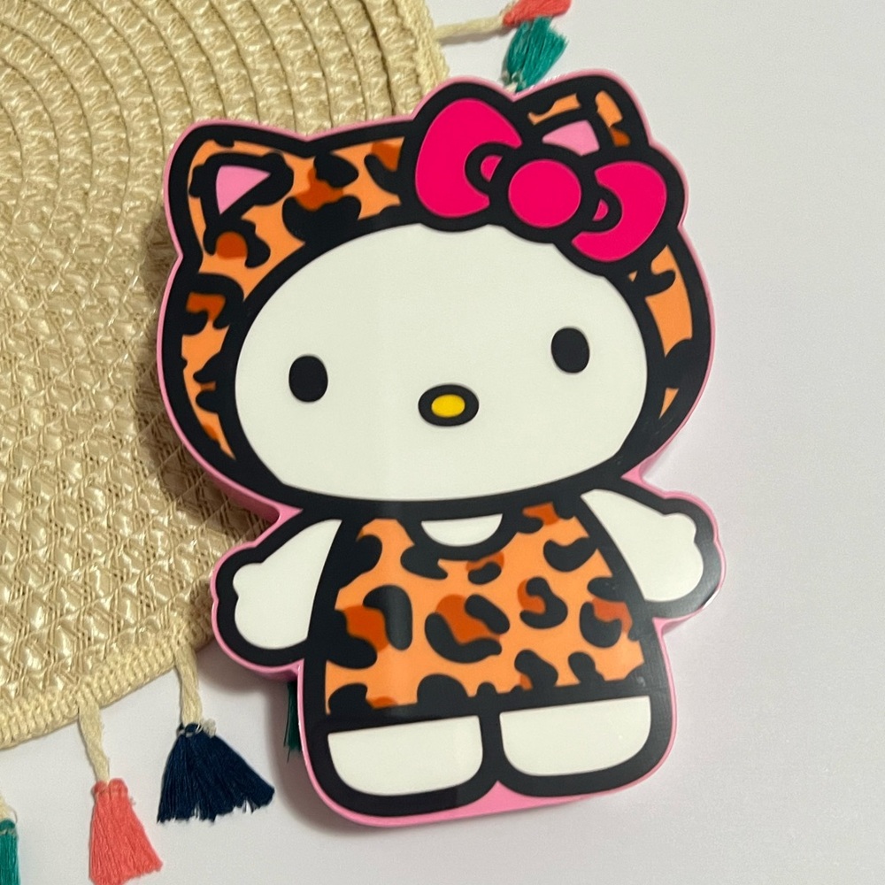 Hello Kitty Leopard Print Wooden Figurine Decor